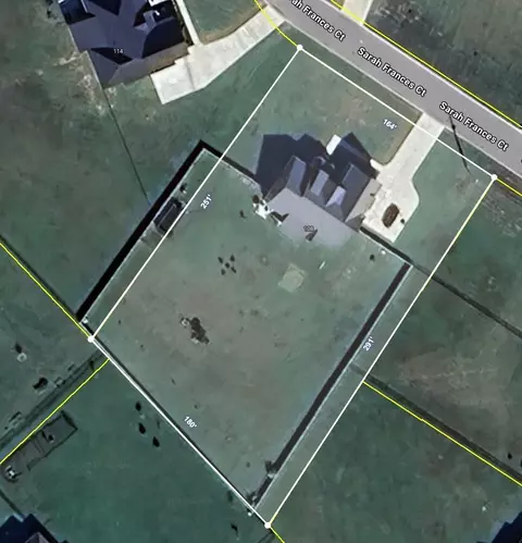 108 Sarah Frances Ct, Clarksville, TN 37043