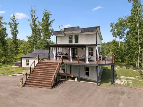 332 Southridge Rd, Hohenwald, TN 38462