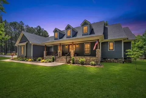 275 Wilderness Dr, Jasper, TN 37347