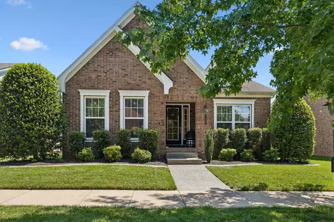 5003 Clover Meadows Dr, Franklin, TN 37067