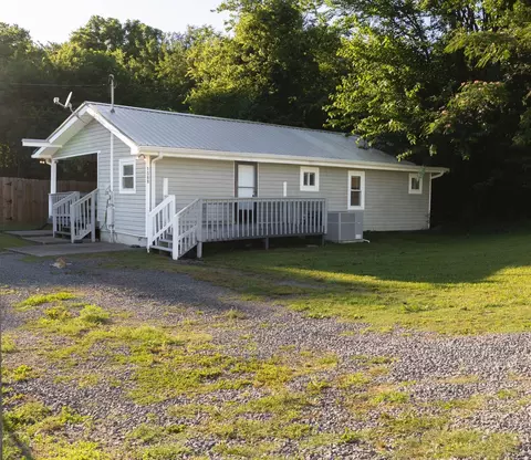 1568 Perry St SE, Cleveland, TN 37311