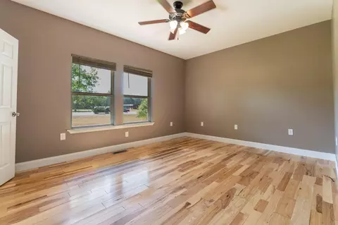 Bedroom - 4760 Us-411, Ocoee, TN 37361 photo 2 of 10