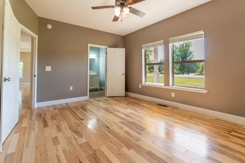 Bedroom - 4760 Us-411, Ocoee, TN 37361 photo 3 of 10