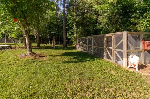 Exterior - 4760 Us-411, Ocoee, TN 37361 photo 7 of 14