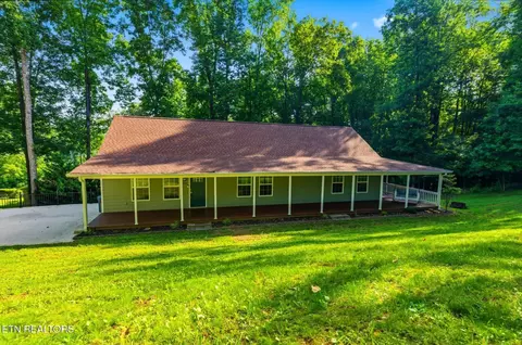 240 Scenic Dr, Dayton, TN 37321