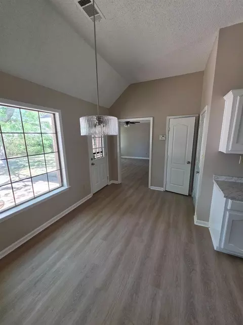 5570 Patsy Cir, Memphis, TN 38125 photo 10