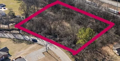 1105 Slaters Creek Rd, Goodlettsville, TN 37072