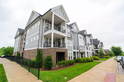 800 Vintage Green Ln #302, Franklin, TN 37064