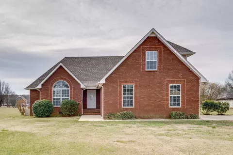 1991 Young Ln, Chapel Hill, TN 37034