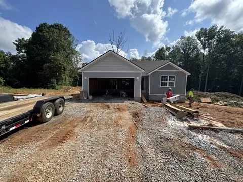 333 Tisha Ct, Clarksville, TN 37042
