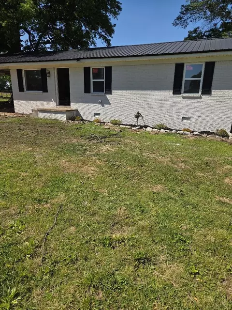 53 Scarbrough East Ave, Friendship, TN 38034