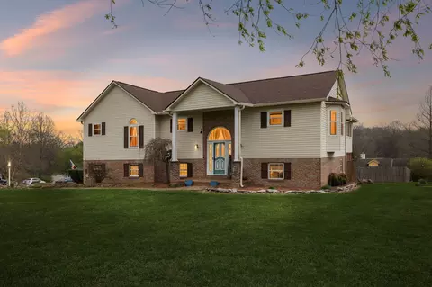 97 Oak Valley Dr, Spring Hill, TN 37174