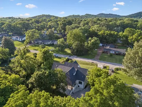 View/Area - 225 Derby Ln, Franklin, TN 37069 photo 6 of 11