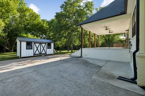 Exterior - 225 Derby Ln, Franklin, TN 37069 photo 14 of 21