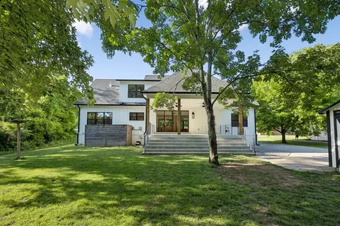 Exterior - 225 Derby Ln, Franklin, TN 37069 photo 17 of 21