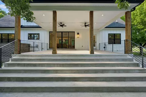 Exterior - 225 Derby Ln, Franklin, TN 37069 photo 9 of 21