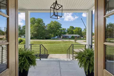 Exterior - 225 Derby Ln, Franklin, TN 37069 photo 8 of 21