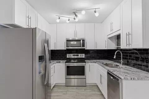 933 Wolves Den Pl, Murfreesboro, TN 37128
