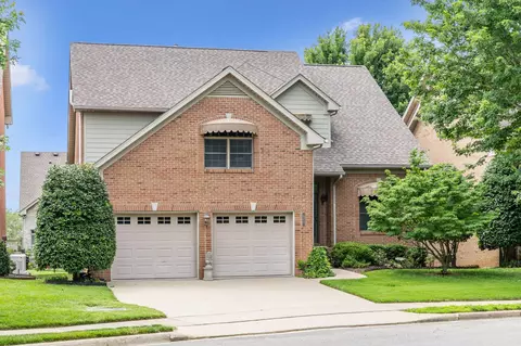 114 Hunt Crest Ct, Clarksville, TN 37043