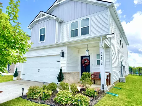 4352 Skyridge Dr, Nashville, TN 37207