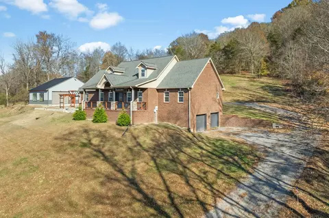 57 Lakeside Dr, Carthage, TN 37030