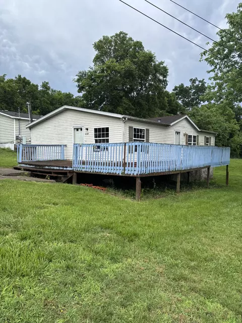 2720 Bullock Ave E, Nashville, TN 37207