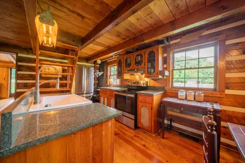 Kitchen - 500 Case Rd, Prospect, TN 38477 photo 1 of 4