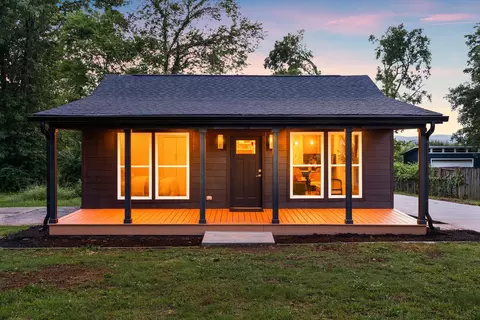 3036 Hillside Rd, Nashville, TN 37207