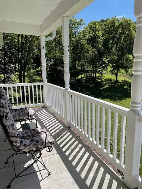 4050 Cantebury Dr, Culleoka, TN 38451