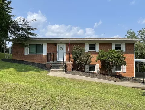 611 Lakeland Dr NE, Cleveland, TN 37312