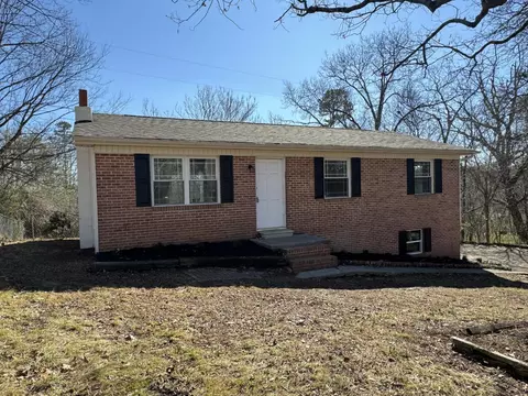 2020 Rolling Brook Dr NE, Cleveland, TN 37323