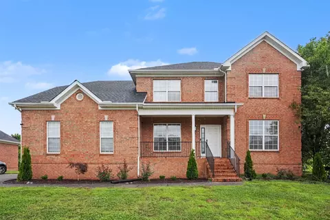 102 Clairmonte Ln, Hendersonville, TN 37075