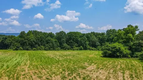 1 Bishop Rd, Benton, TN 37307