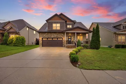 8570 Maple Valley Dr, Chattanooga, TN 37421