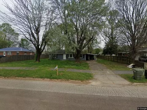344 Groh St, Lawrenceburg, TN 38464