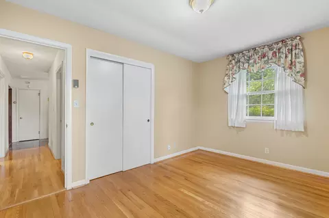 Bedroom - 5528 Highway 76 E, Springfield, TN 37172 photo 3 of 5
