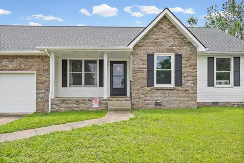1788 Cherry Point Ct, Clarksville, TN 37042