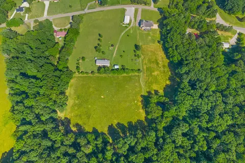 View/Area - 4940 Marion Rd, Cunningham, TN 37052 photo 3 of 4