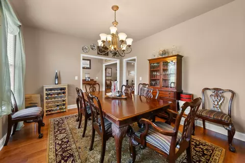 Dining - 4940 Marion Rd, Cunningham, TN 37052 photo 2 of 2