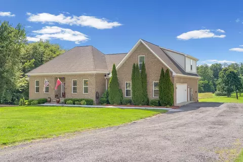 Exterior - 4940 Marion Rd, Cunningham, TN 37052 photo 12 of 13