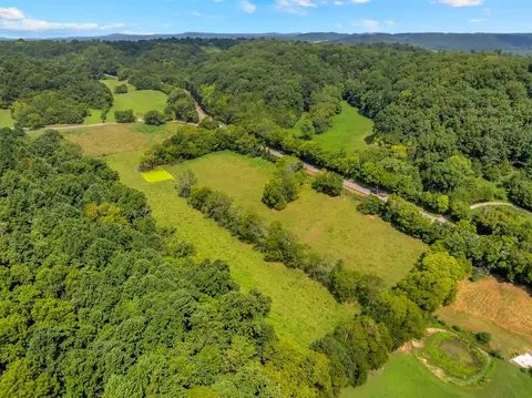 View/Area - 4 Normandy Rd # B, Normandy, TN 37360 photo 7 of 15