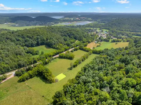 View/Area - 4 Normandy Rd # B, Normandy, TN 37360 photo 9 of 15