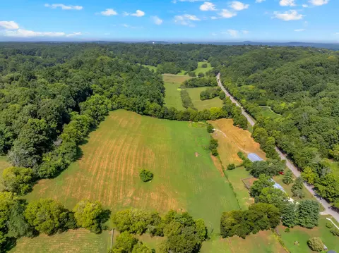 View/Area - 4 Normandy Rd # B, Normandy, TN 37360 photo 2 of 15