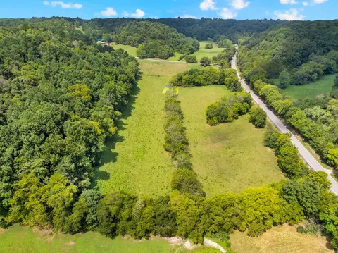 View/Area - 4 Normandy Rd # B, Normandy, TN 37360 photo 12 of 15