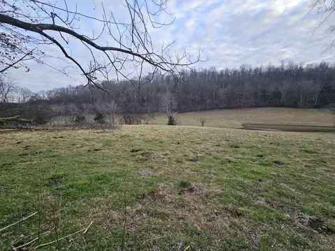 4 Normandy Rd # B, Normandy, TN 37360 photo 4