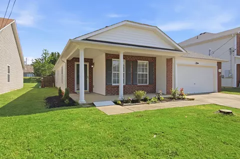 5681 Dory Dr, Antioch, TN 37013