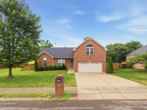 1012 Rutherford Way, Hendersonville, TN 37075