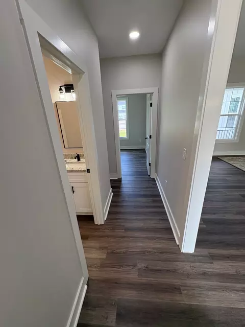 Entry Way - 1025 Northside Dr, Dickson, TN 37055 photo 1 of 1
