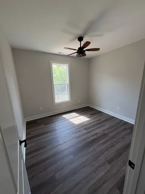 Bedroom - 1025 Northside Dr, Dickson, TN 37055 photo 2 of 2