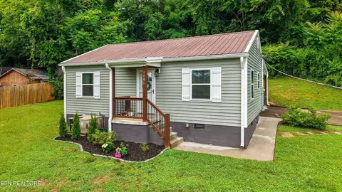 1701 Rugby Ave, Knoxville, TN 37920